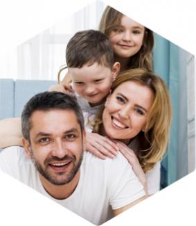 Vous êtes : une famille ou + de 30 ans